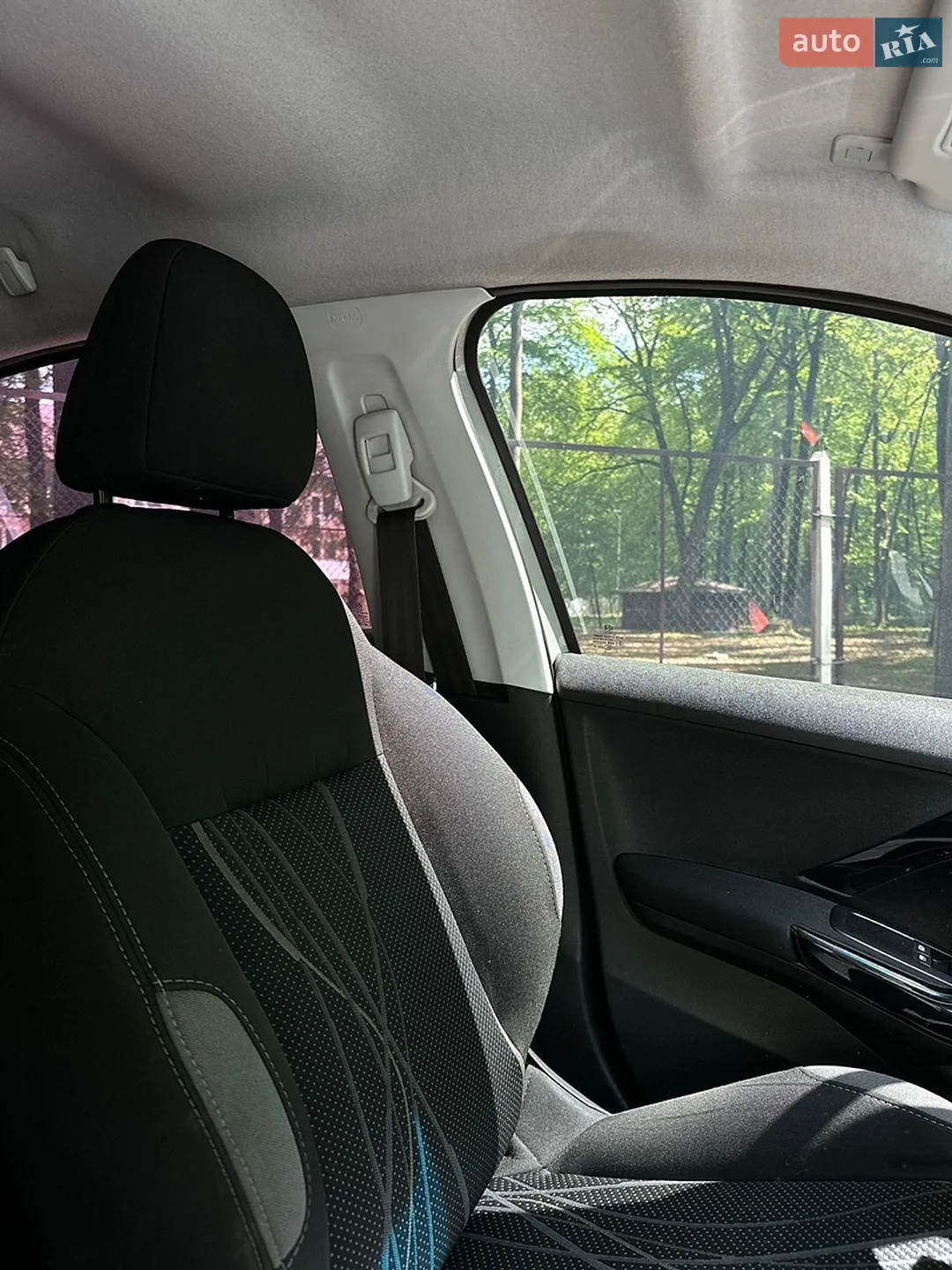 2014 Peugeot 208 - мініатюра 35