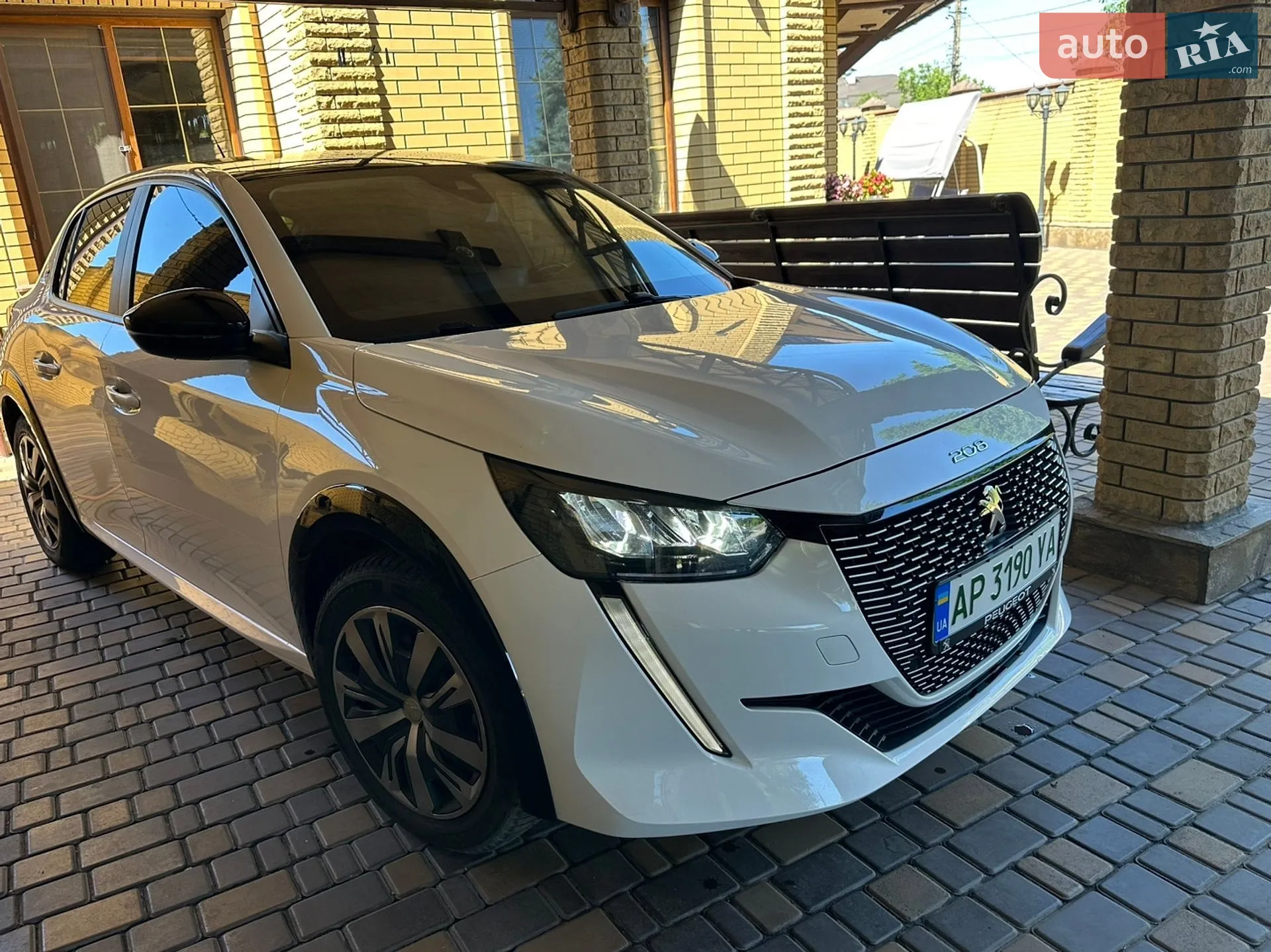 2022 Peugeot 208 - мініатюра 2