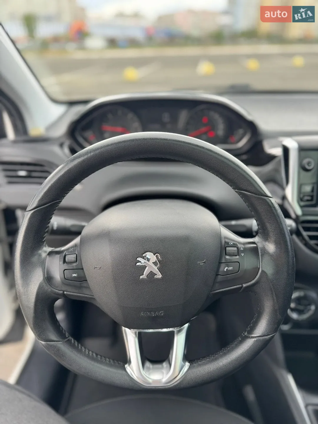2013 Peugeot 208 - мініатюра 13