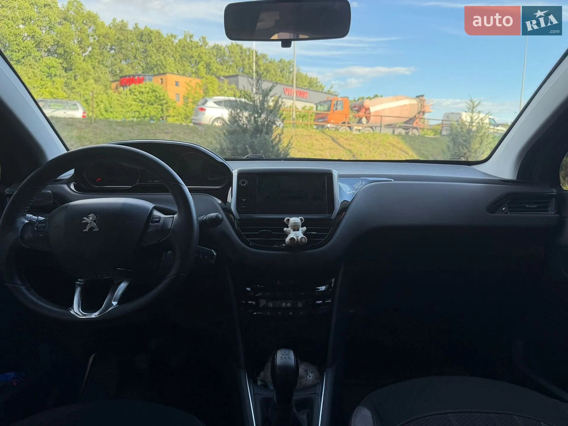 2013 Peugeot 208 - мініатюра 24