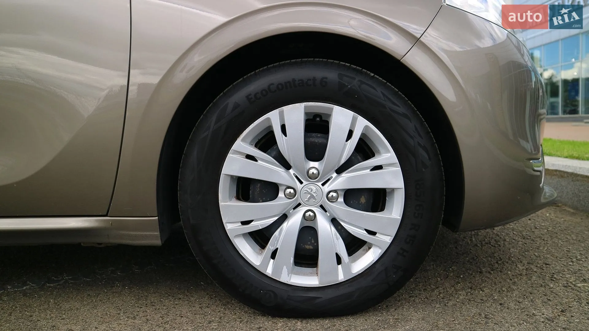 2013 Peugeot 208 - мініатюра 11