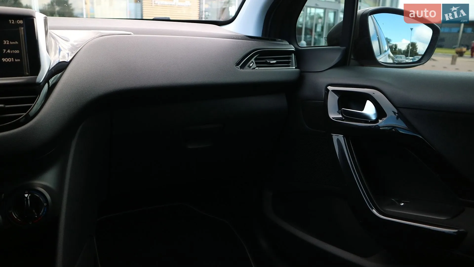 2013 Peugeot 208 - мініатюра 17