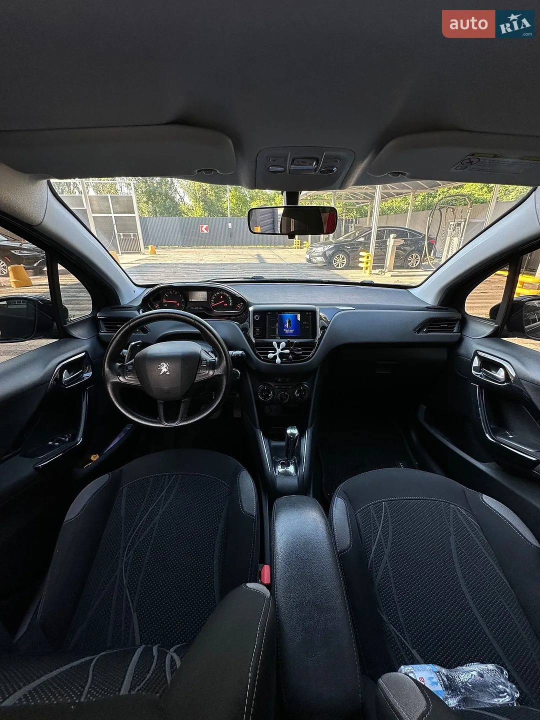 2014 Peugeot 208 - мініатюра 21