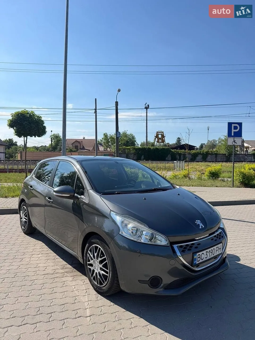 2012 Peugeot 208 - мініатюра 2