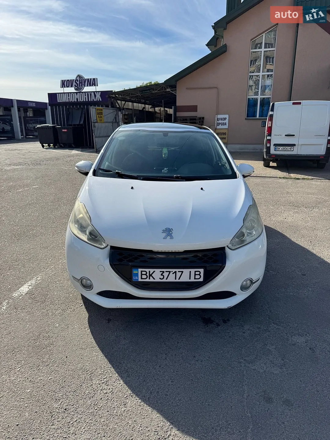 2012 Peugeot 208 - мініатюра 2