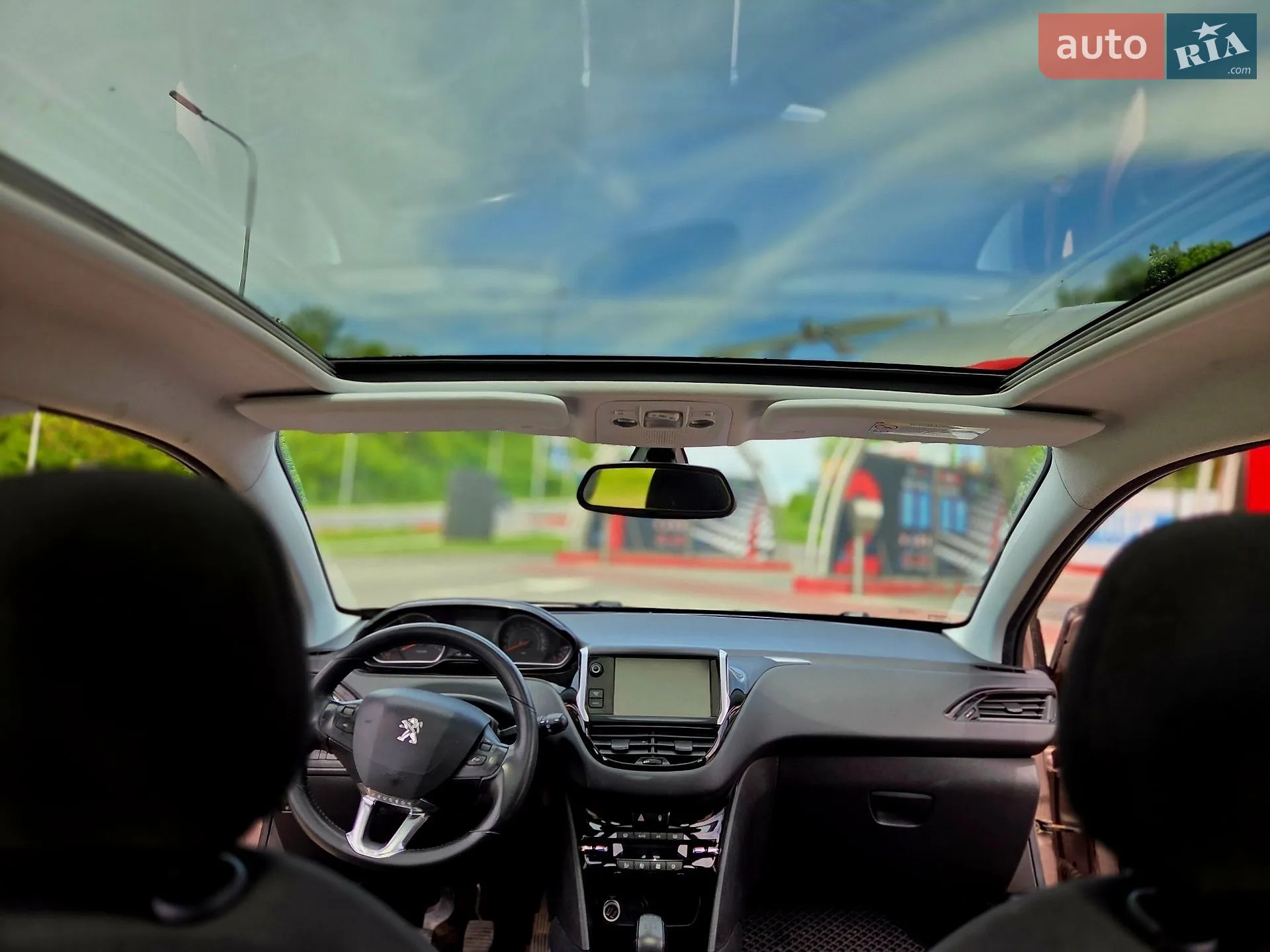 AUTO.RIA – Продам Пежо 208 2013 (BC7940PC) бензин 1.2 хетчбек бу в