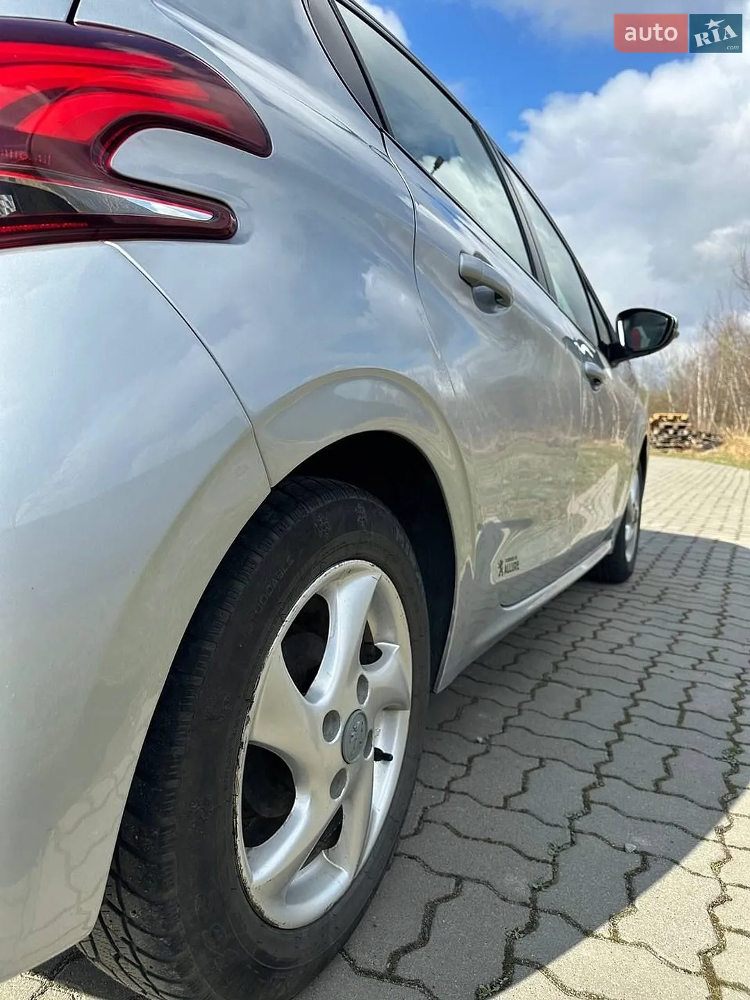 2015 Peugeot 208 - мініатюра 31