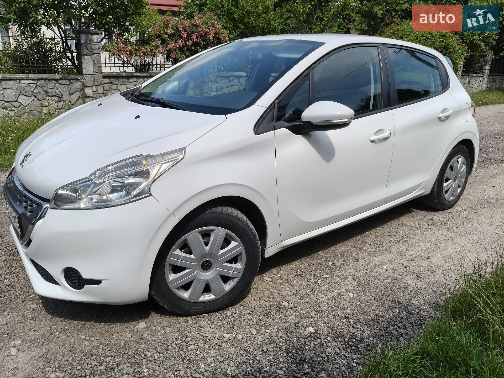 2012 Peugeot 208 - мініатюра 2
