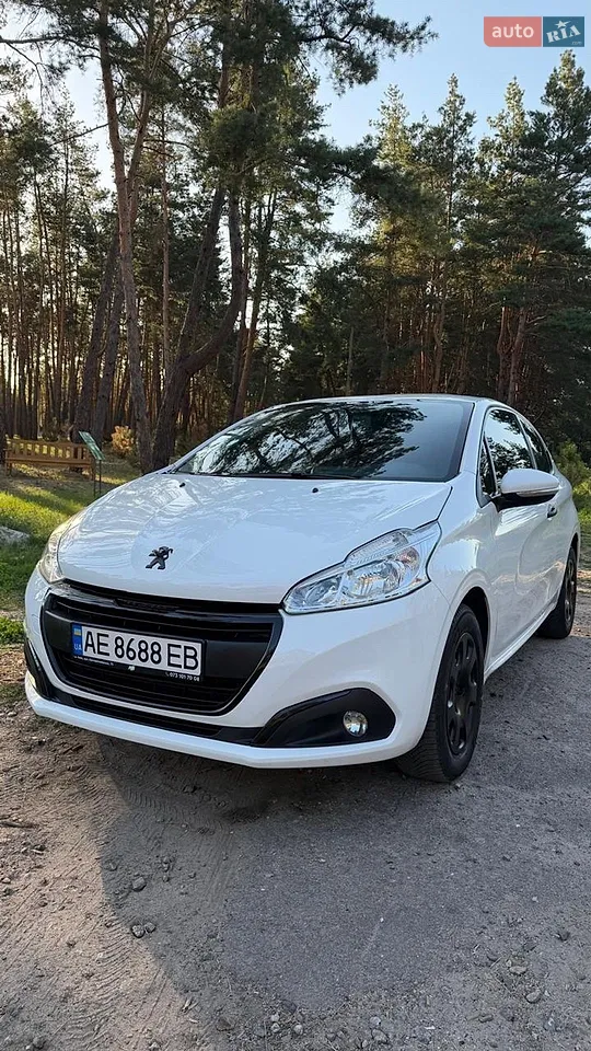 2015 Peugeot 208 - мініатюра 10