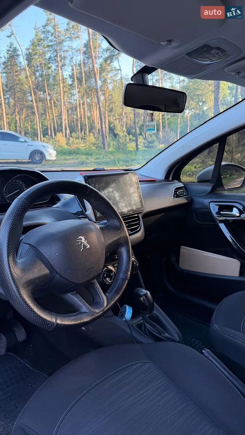 2016 Peugeot 208 - мініатюра 12