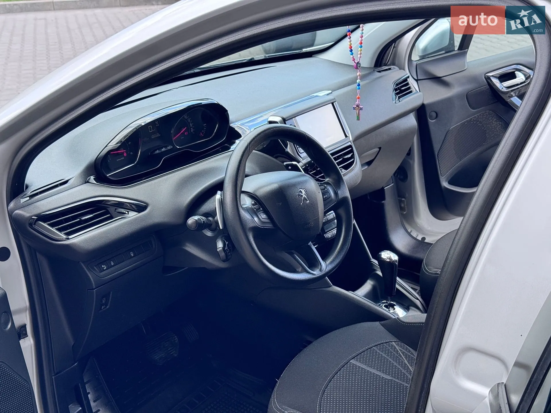 2012 Peugeot 208 - мініатюра 32