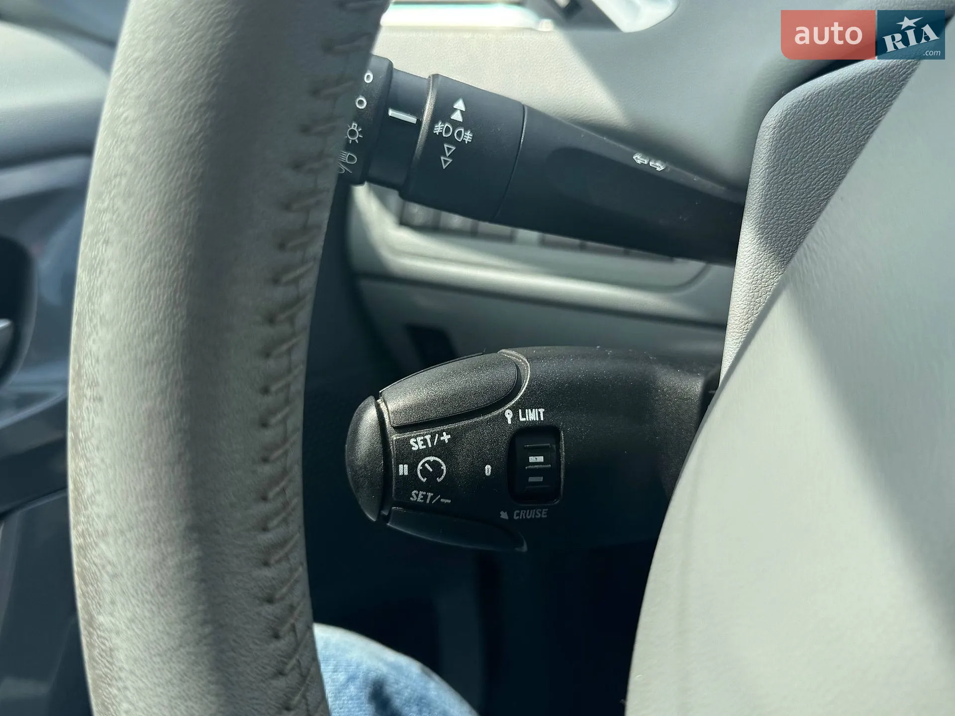 2013 Peugeot 208 - мініатюра 22