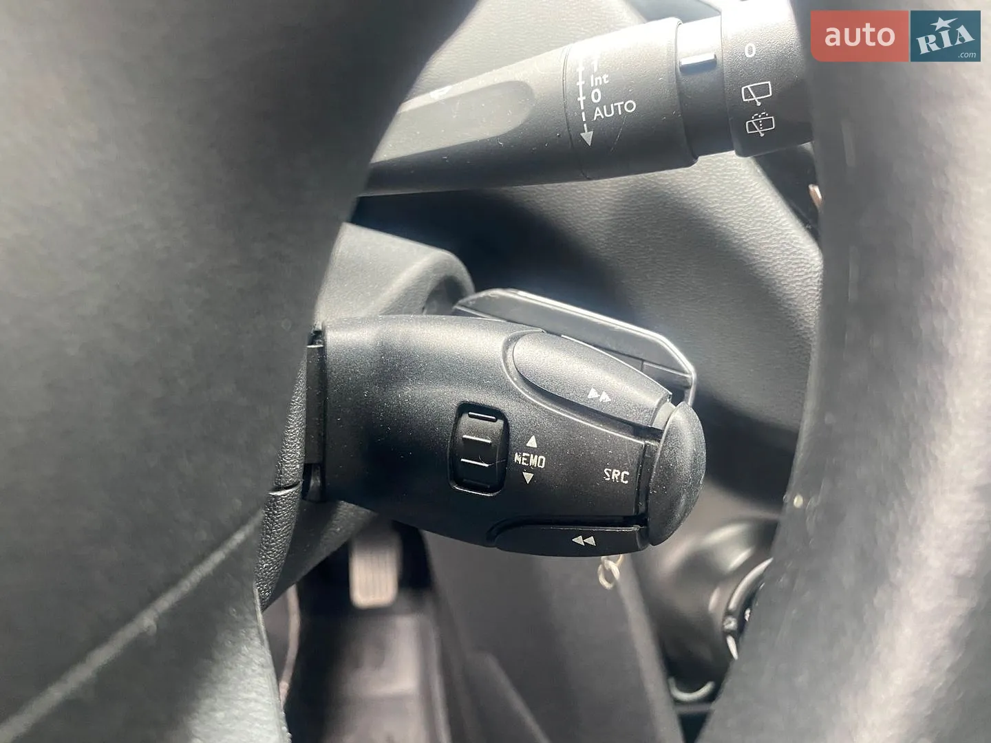 2013 Peugeot 208 - мініатюра 19