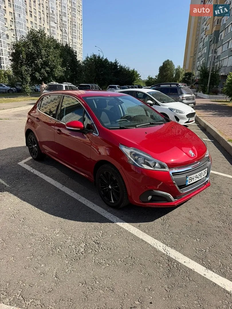 2016 Peugeot 208 - фото 1