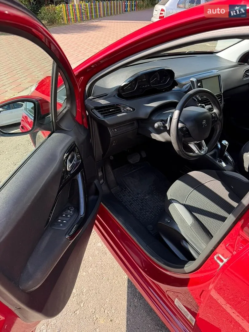 2016 Peugeot 208 - мініатюра 9