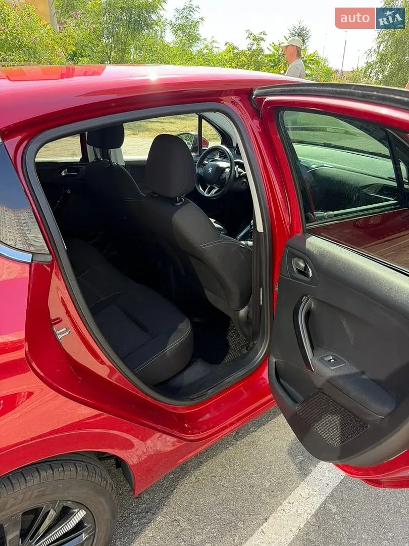 2016 Peugeot 208 - мініатюра 13