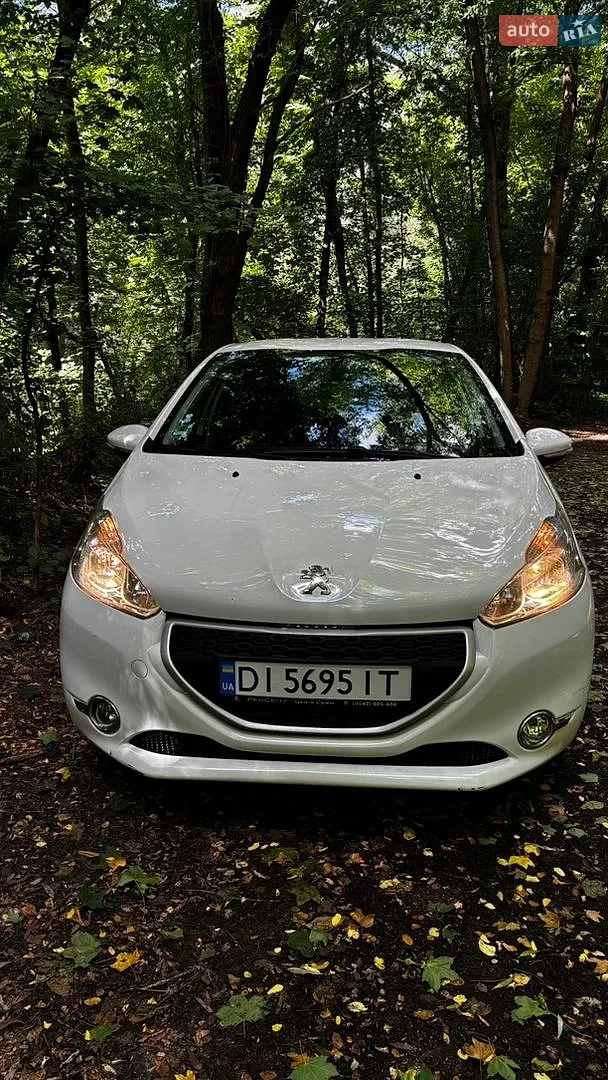 2013 Peugeot 208 - мініатюра 2