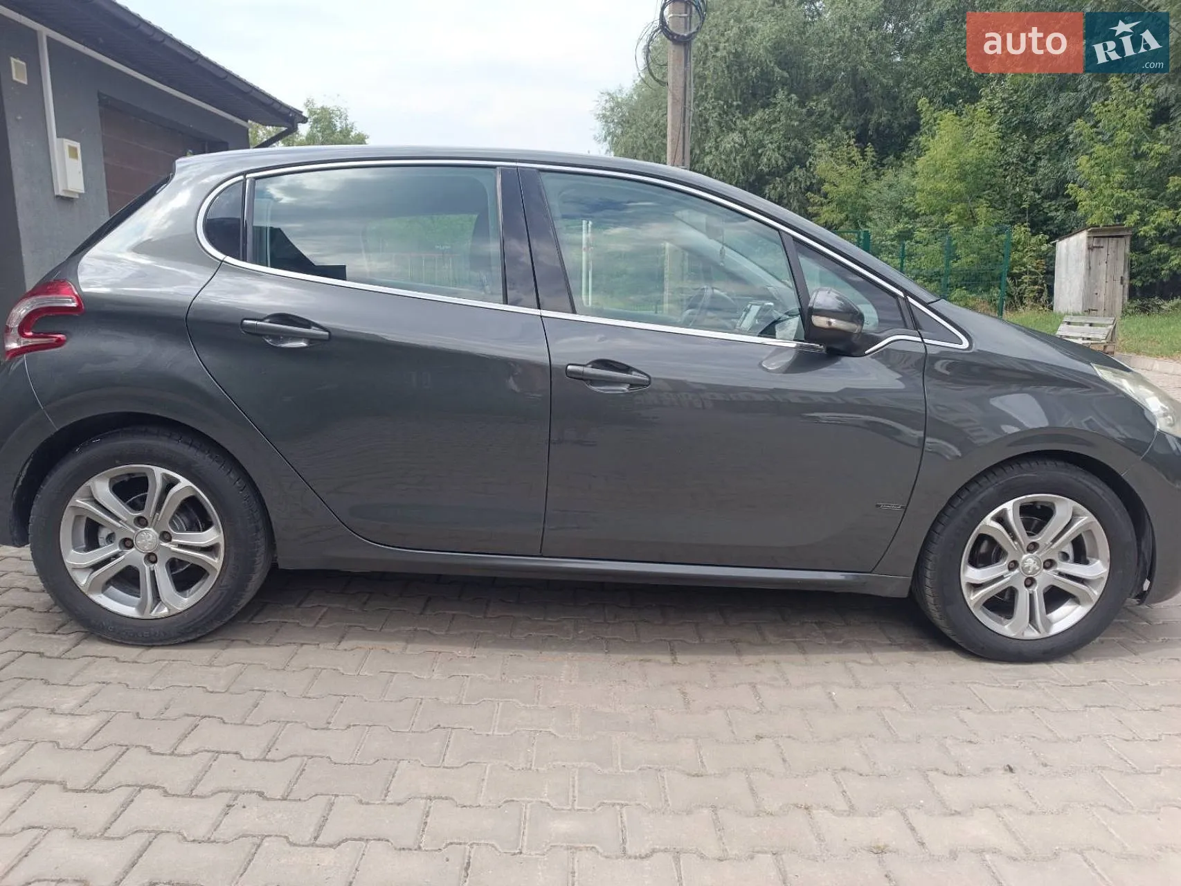 2012 Peugeot 208 - мініатюра 15