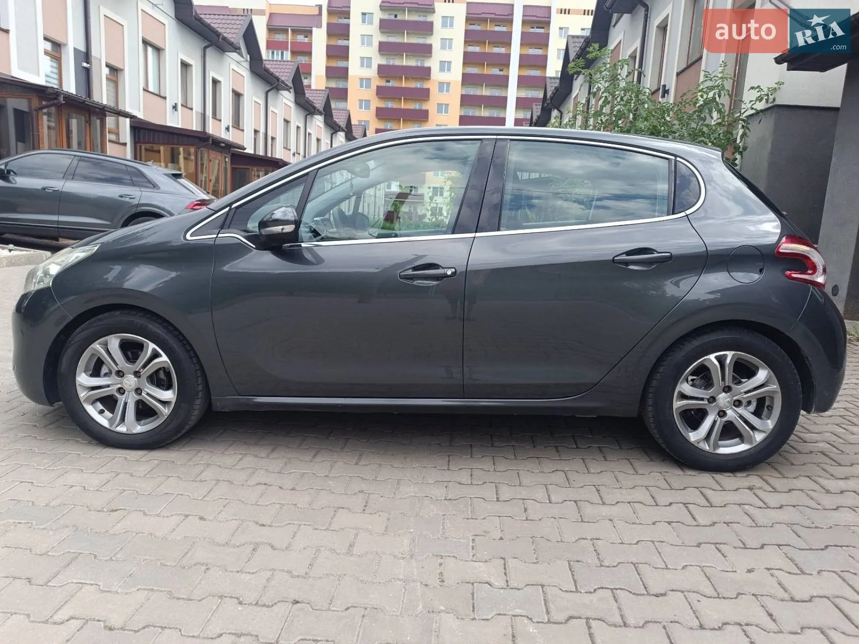 2012 Peugeot 208 - мініатюра 21