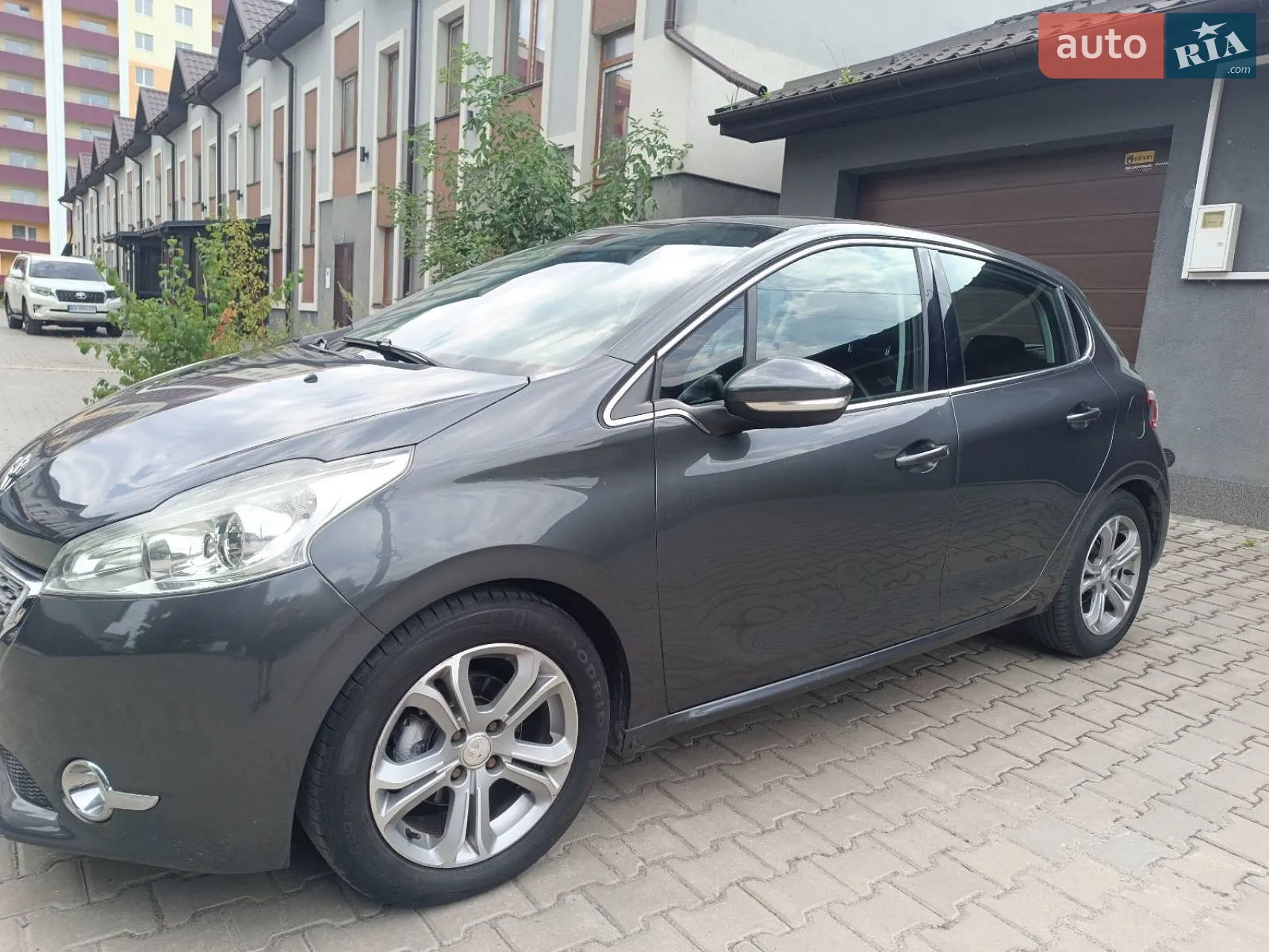 2012 Peugeot 208 - мініатюра 22