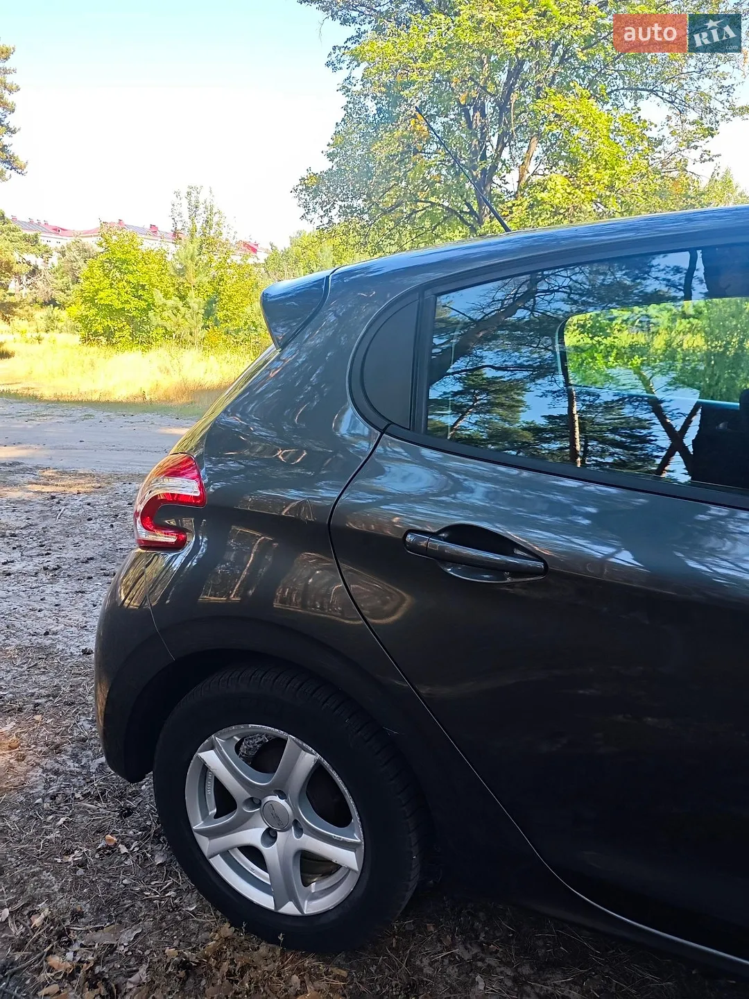 2012 Peugeot 208 - мініатюра 6