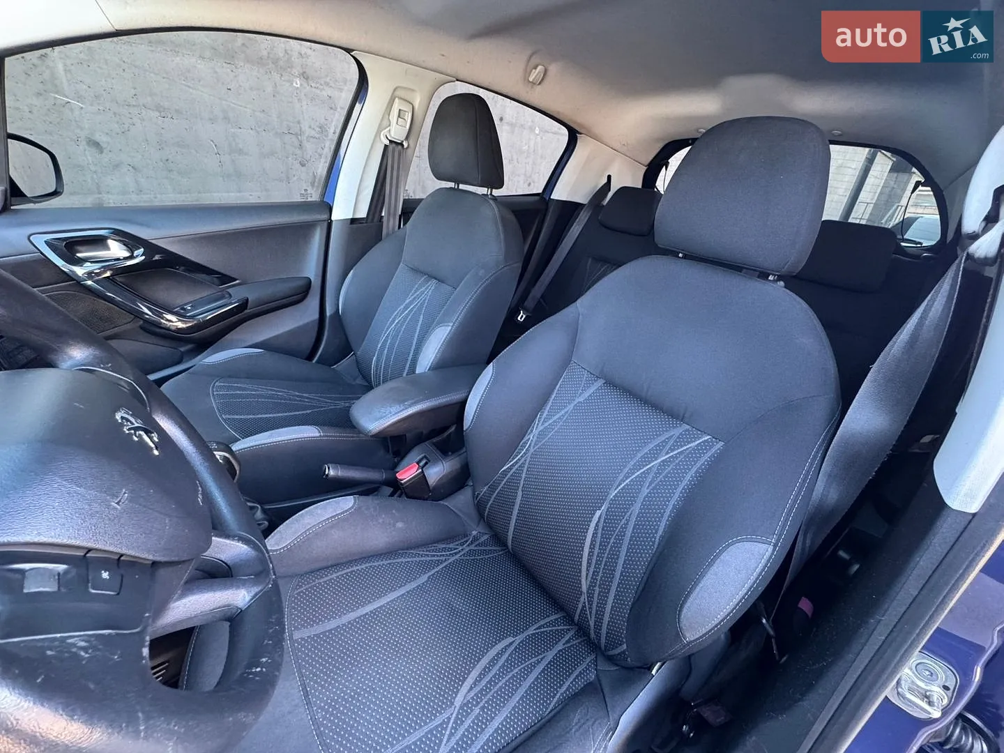 2013 Peugeot 208 - мініатюра 13
