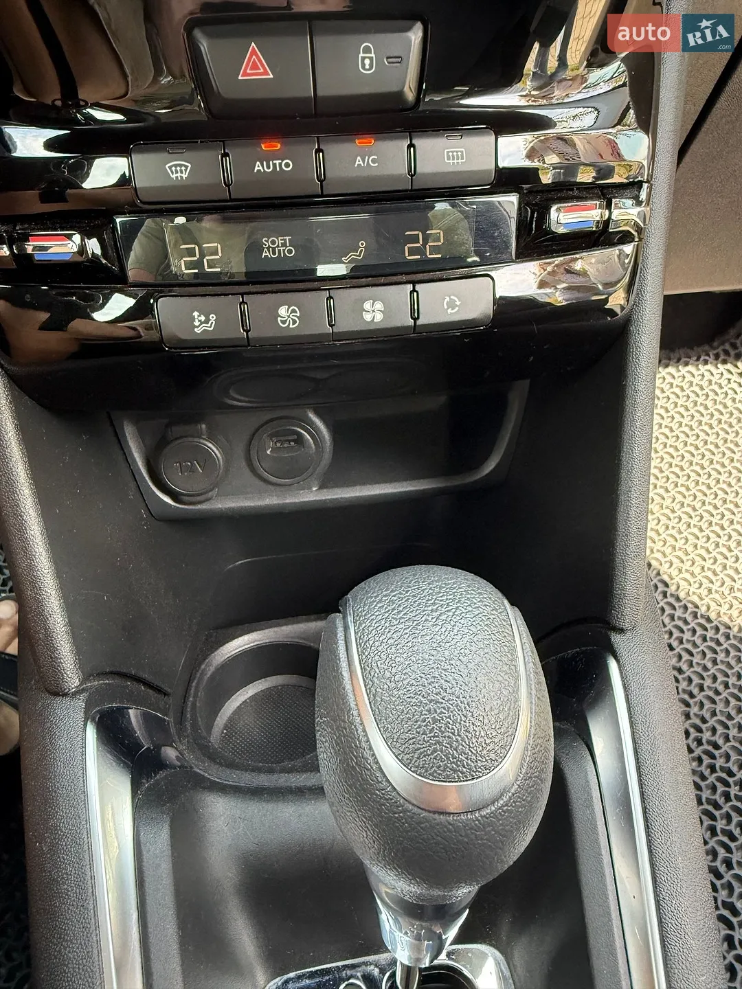 2019 Peugeot 208 - мініатюра 23