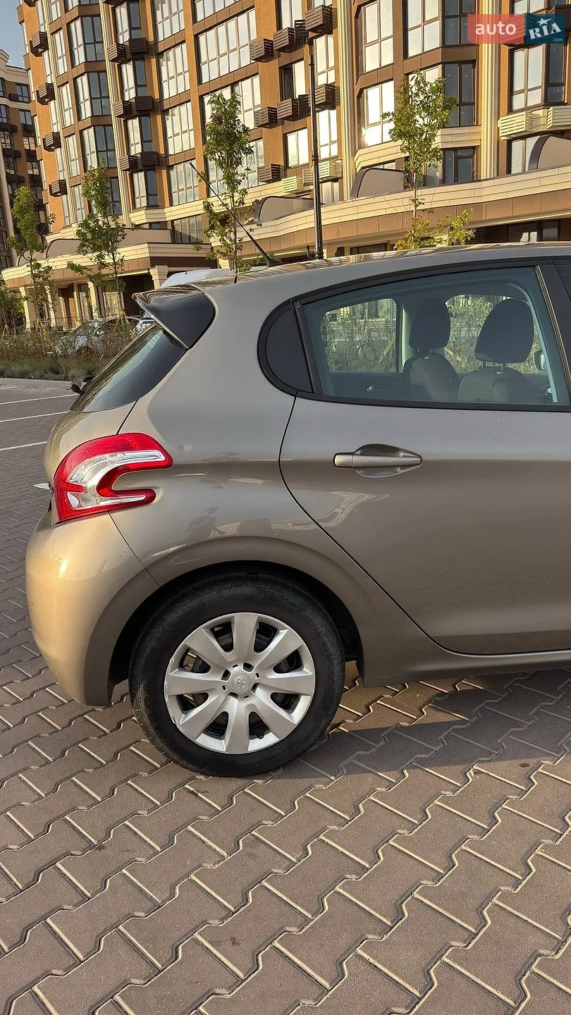 2012 Peugeot 208 - мініатюра 3