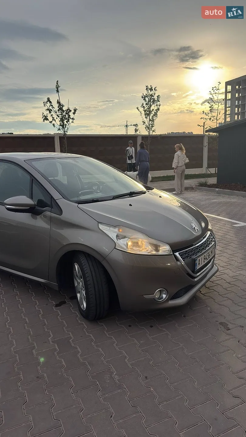 2012 Peugeot 208 - мініатюра 5