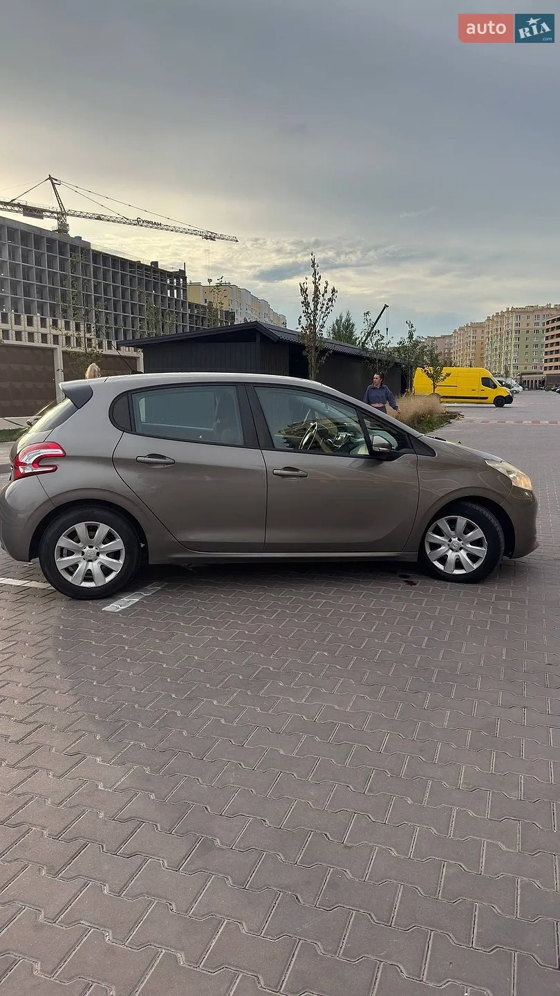 2012 Peugeot 208 - мініатюра 7