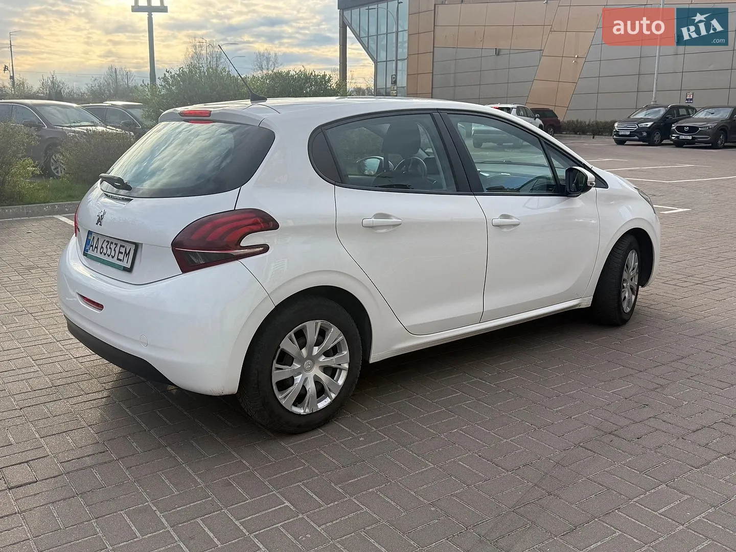 2019 Peugeot 208 - мініатюра 9