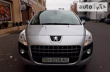 Универсал Peugeot 3008 2012 в Одессе