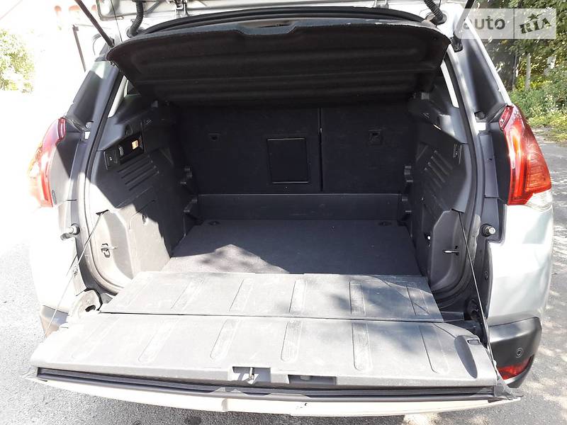 Позашляховик / Кросовер Peugeot 3008 2014 в Луцьку фото 17 Позашляховик / Кросовер Peugeot 3008 2014 в Луцьку