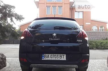 Хэтчбек Peugeot 3008 2016 в Кропивницком