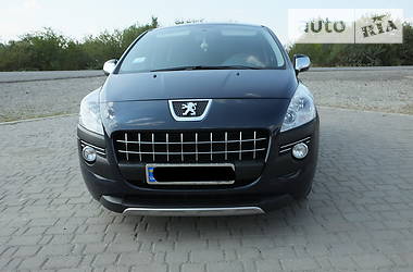 Внедорожник / Кроссовер Peugeot 3008 2010 в Ивано-Франковске