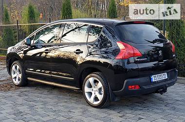 Позашляховик / Кросовер Peugeot 3008 2011 в Тернополі