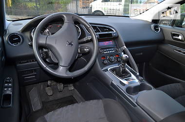 Внедорожник / Кроссовер Peugeot 3008 2011 в Тернополе