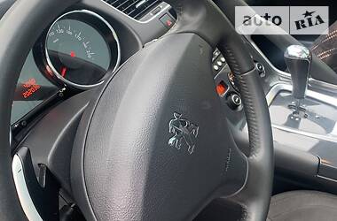 Внедорожник / Кроссовер Peugeot 3008 2010 в Хмельницком