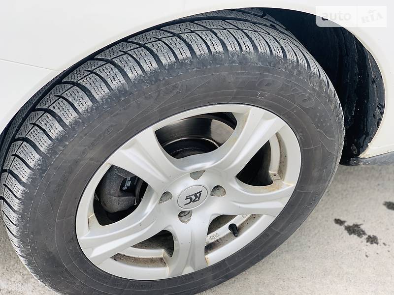 Позашляховик / Кросовер Peugeot 3008 2011 в Вінниці фото 9 Позашляховик / Кросовер Peugeot 3008 2011 в Вінниці