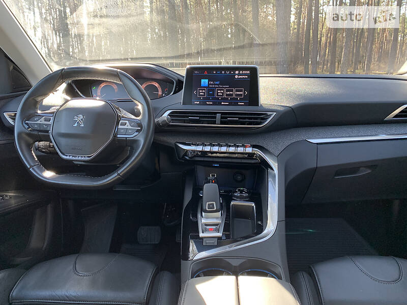 Позашляховик / Кросовер Peugeot 3008 2016 в Житомирі
