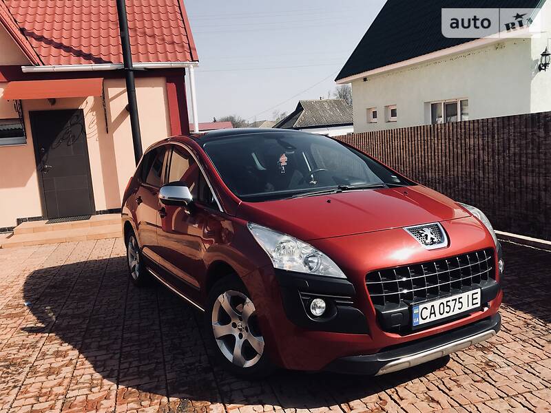 Хетчбек Peugeot 3008 2010 в Благовіщенську