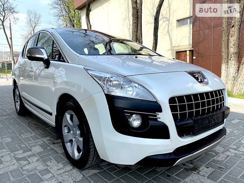 Внедорожник / Кроссовер Peugeot 3008 2010 в Днепре