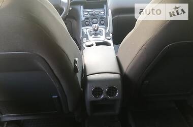 Позашляховик / Кросовер Peugeot 3008 2013 в 