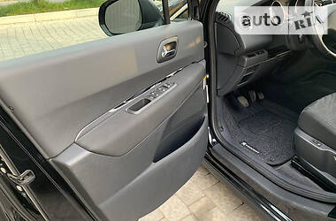 Позашляховик / Кросовер Peugeot 3008 2010 в 