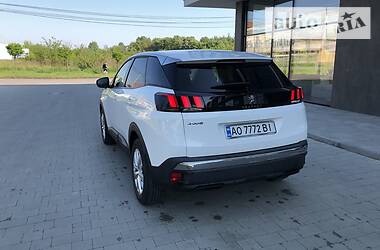 Внедорожник / Кроссовер Peugeot 3008 2017 в Ужгороде