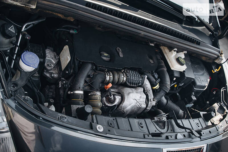 Внедорожник / Кроссовер Peugeot 3008 2011 в Новой Каховке