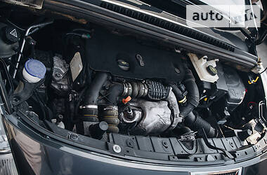 Позашляховик / Кросовер Peugeot 3008 2011 в 