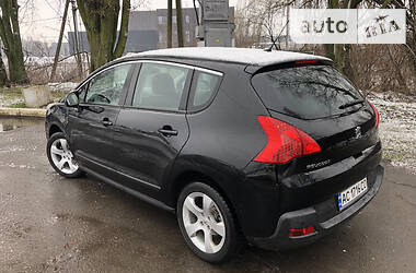 Универсал Peugeot 3008 2010 в Луцке