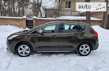 Седан Peugeot 3008 2010 в Киеве