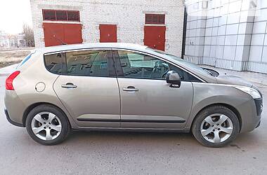 Внедорожник / Кроссовер Peugeot 3008 2011 в Сумах